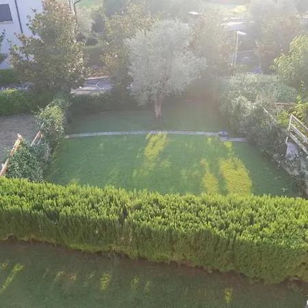 וילה Great Farke Lunder